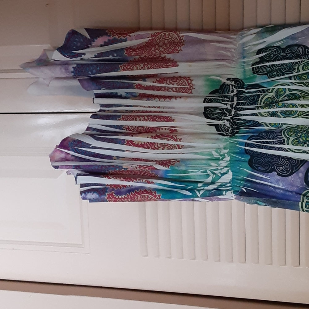 Dress - Picture 3 of 4